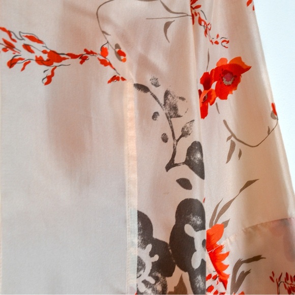 Hugo Boss Women's Silk Blouse - Red and Cream Floral - Picture 2 of 5